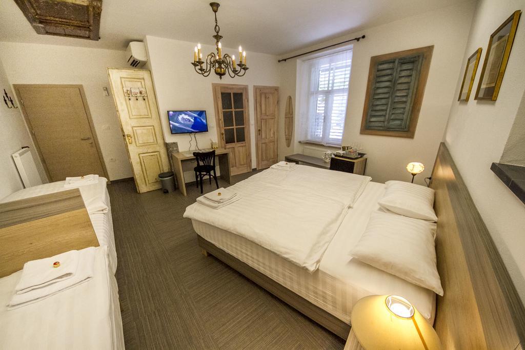 Oh & Guest house